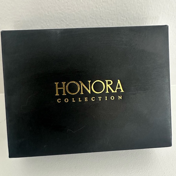 Honora Black Freshwater Pearl Necklace, Stretch Bracelet, and Earrings Set - Picture 3 of 3